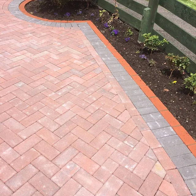 block paving chessington, surrey bricklayer